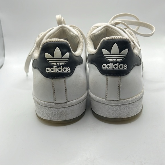 Adidas Superstar Athletic Active Shoe White Black Mens Size 7 - Picture 4 of 16